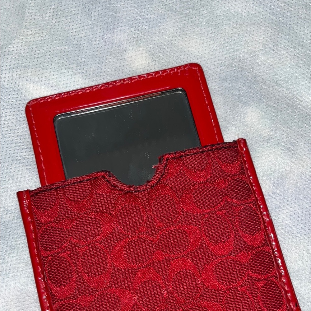 🪞 ❤️🤍💙Coach Brown & Gold or red vintage Compact Mirror 🪞 ❤️🤍💙2/$50 or $30 each - Picture 4 of 5